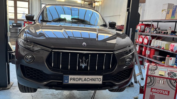 Proplachování a výměna oleje automatických převodovek České Budějovice