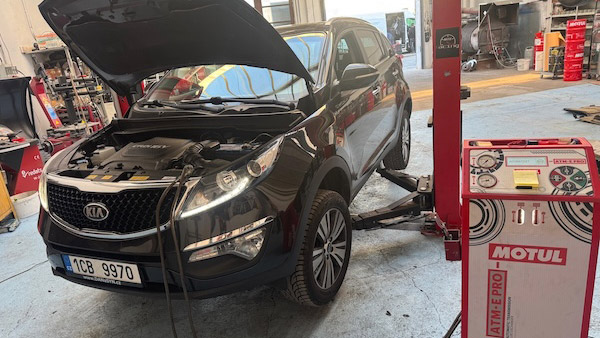 Proplachování a výměna oleje automatických převodovek České Budějovice