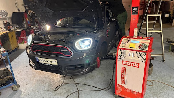 Proplachování a výměna oleje automatických převodovek České Budějovice