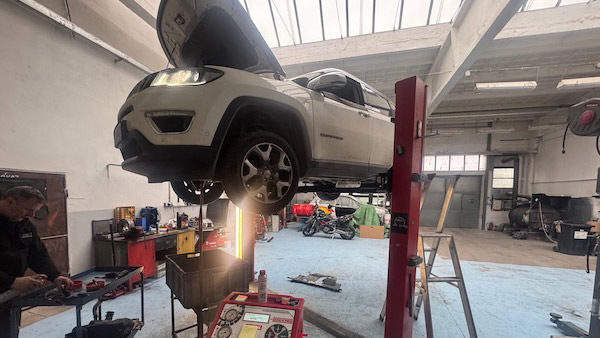 Proplachování a výměna oleje automatických převodovek České Budějovice