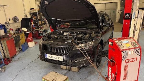 Proplachování a výměna oleje automatických převodovek České Budějovice